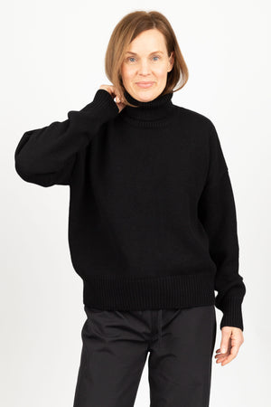 The Roll Neck Sweater Black Cashmere